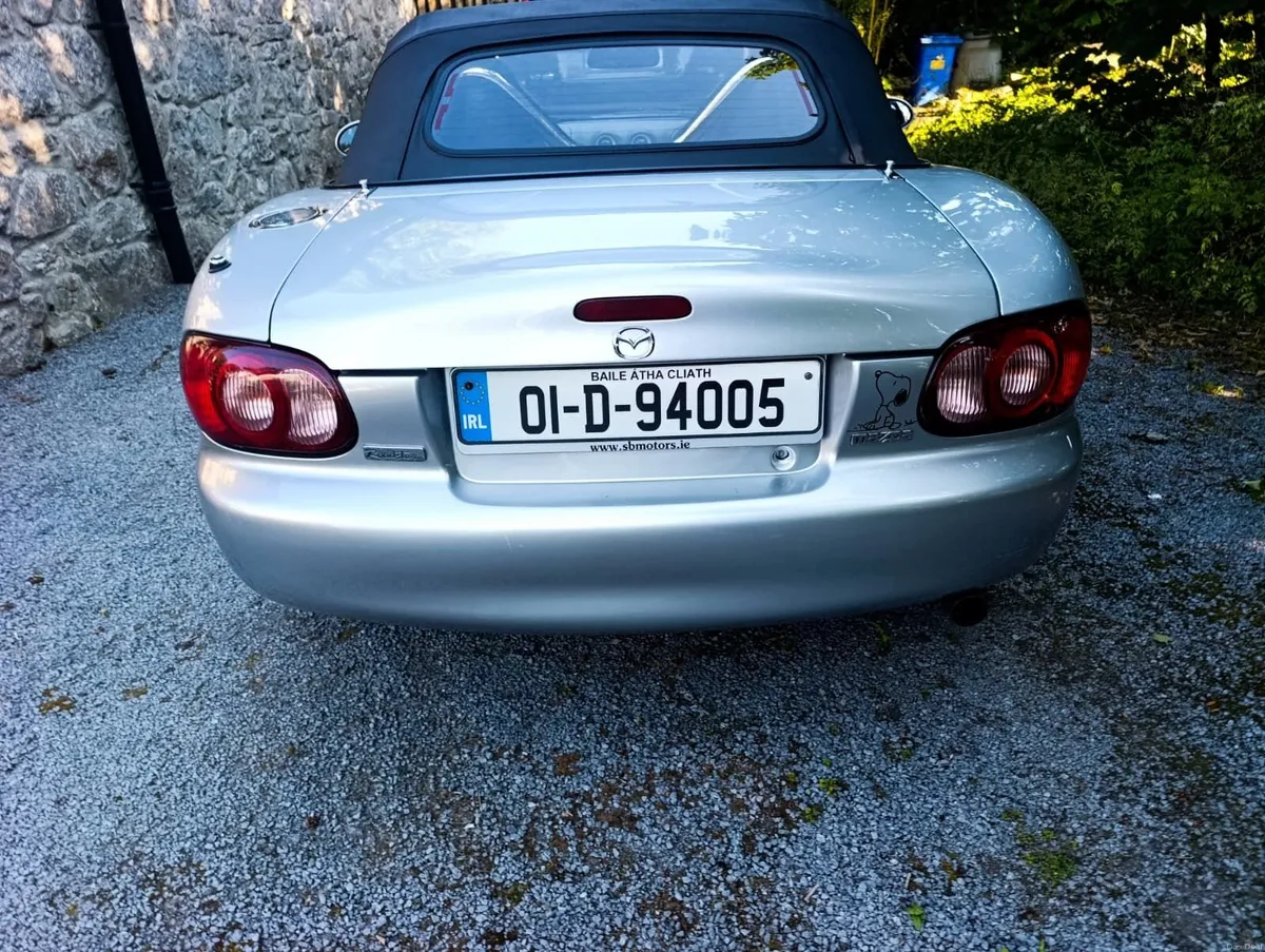 Mazda MX-5 2001 1.6 - Image 6