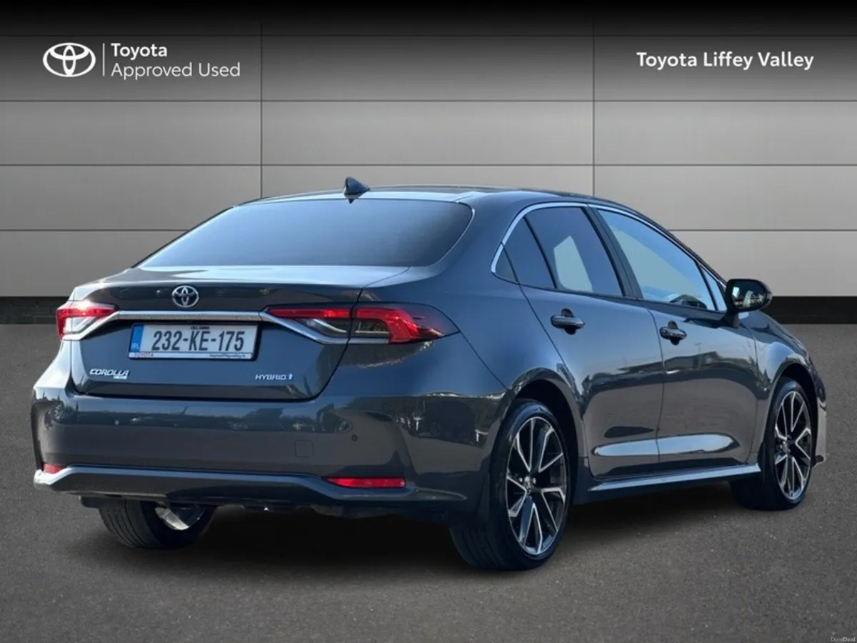 Toyota Corolla COROLLA SOL SALOON HYBRID - Image 2
