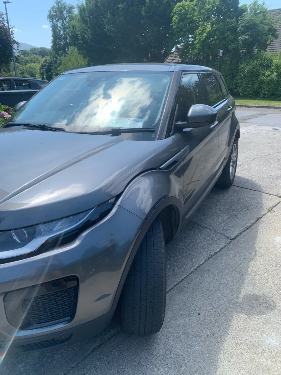 Range Rover Evoque - Image 3