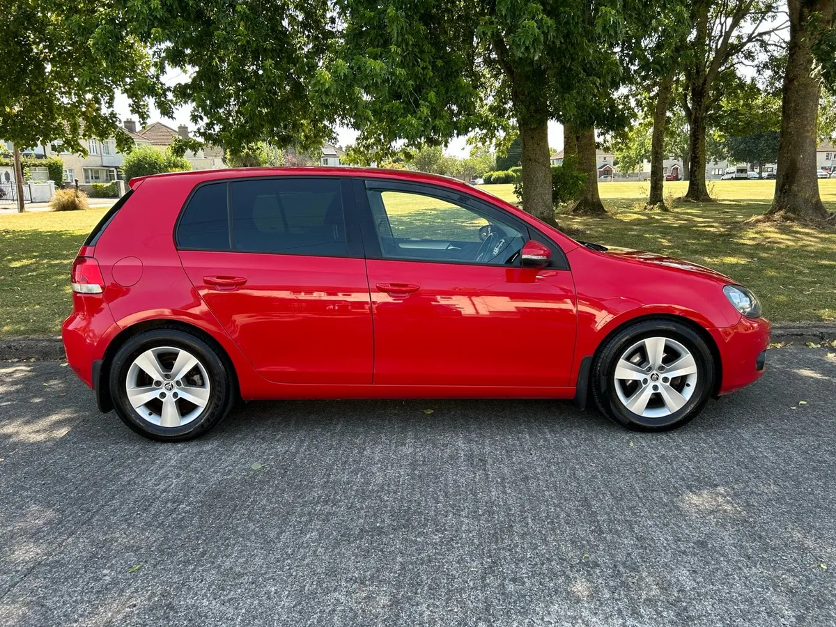2011 Volkswagen Golf 1.6 TDI // New NCT 7/27 - Image 3