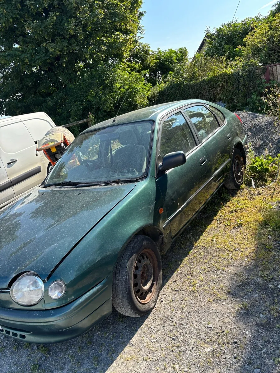Toyota Corolla 1.3liftback - Image 3