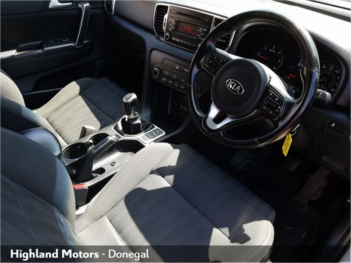 Kia Sportage 1.7 LX - Image 6