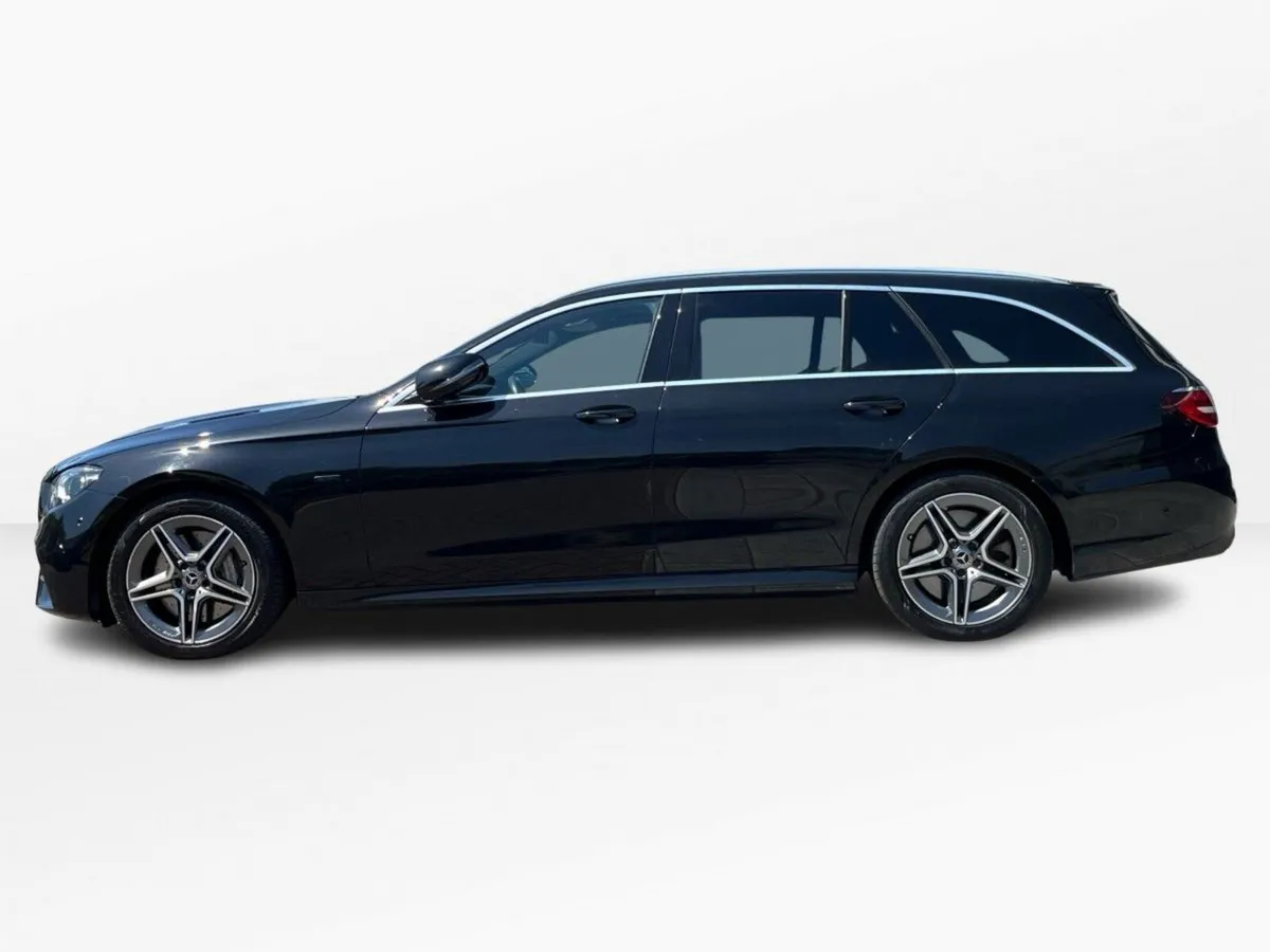 Mercedes-Benz E-Class E 300DE AMG Line Premium Est - Image 5