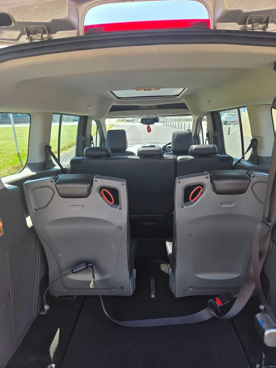 Ford Tourneo 2019 - Image 3