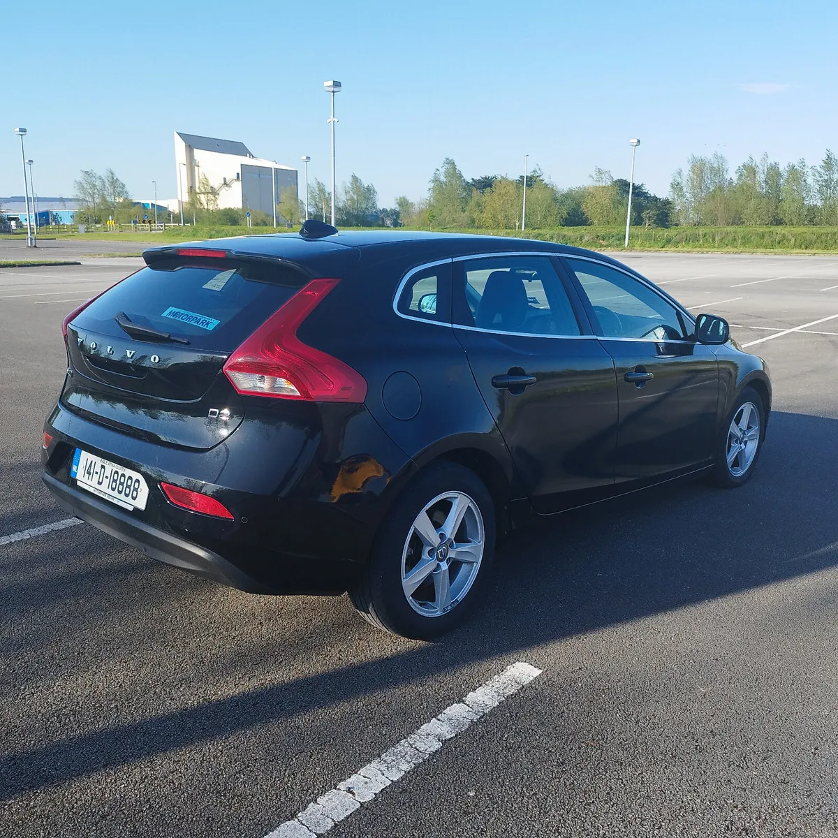 Volvo V40 D2 Economical, Reliable & Well Equipped - Image 4