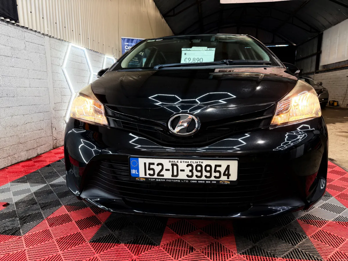 152 Toyota Yaris/ Vitz 1.3 Petrol Automatic - Image 1