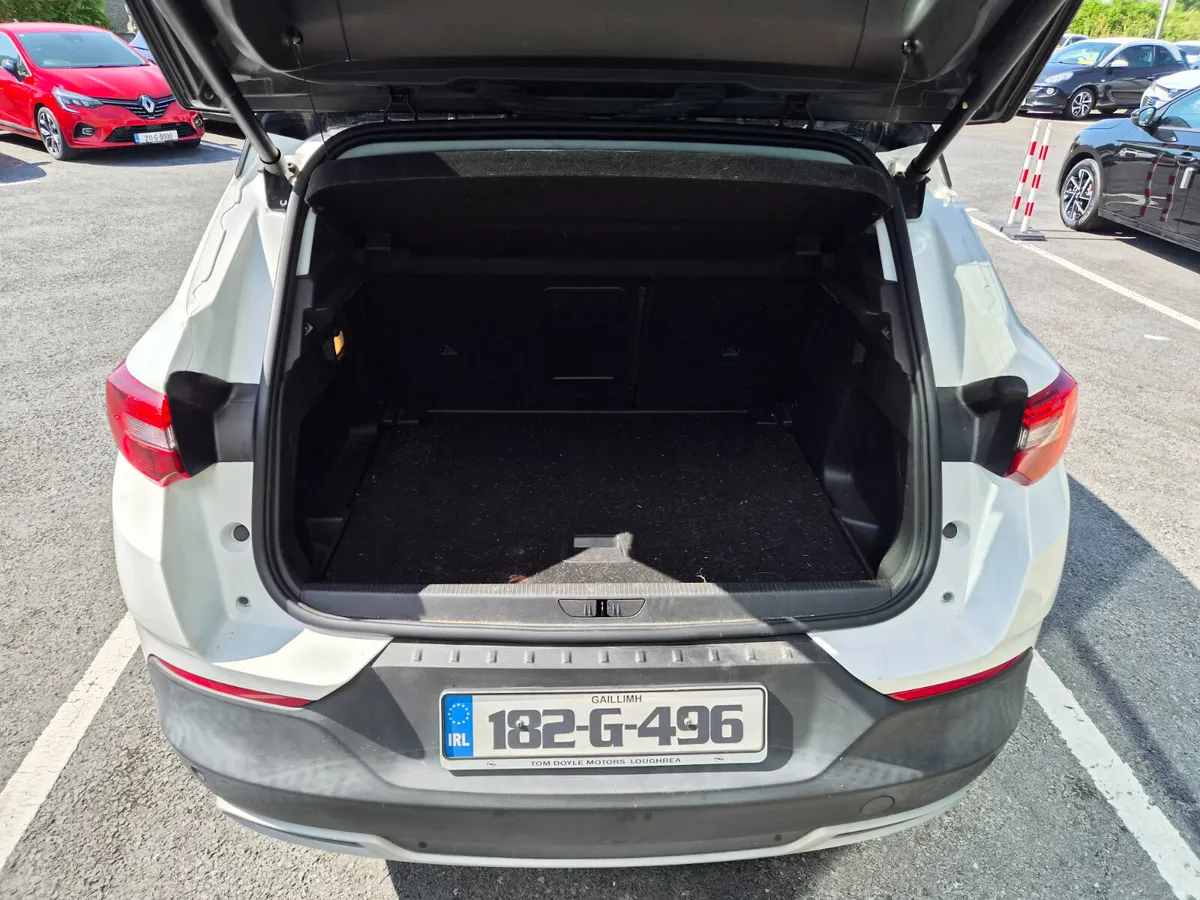 Opel Grandland X 2018 1.6L Diesel Manual - Image 3