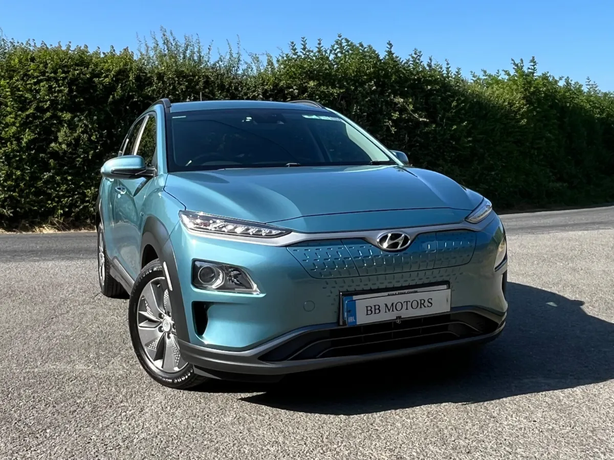 Hyundai KONA  EV 64 kWh Automatic - Image 4