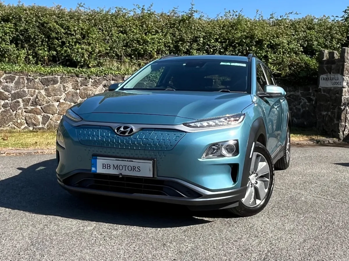 Hyundai KONA  EV 64 kWh Automatic - Image 1