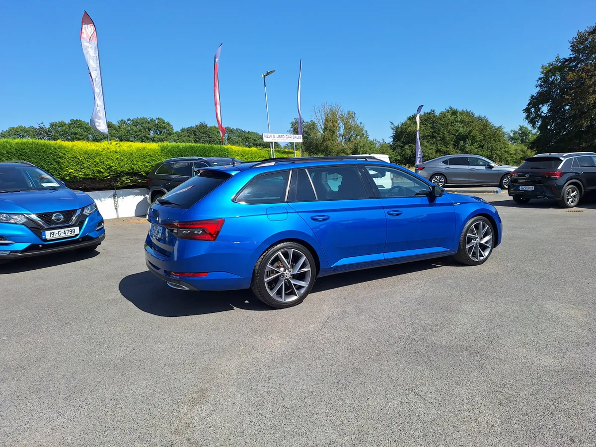 Skoda Superb Estate 2.0 TDI Sportline *Top Spec/ - Image 3