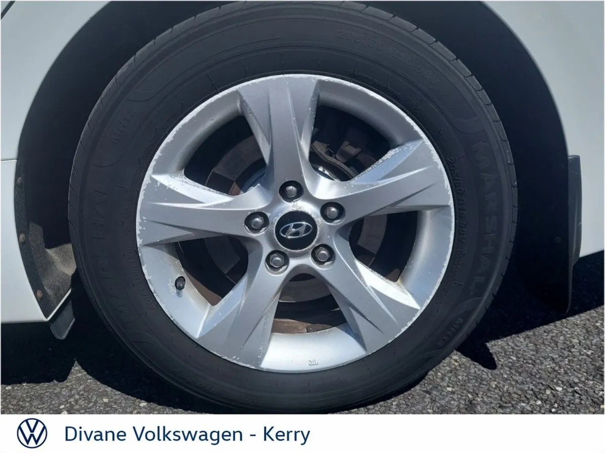 Hyundai i40 PREMIUM SUNROOF 1.7 DlESEL - Image 6