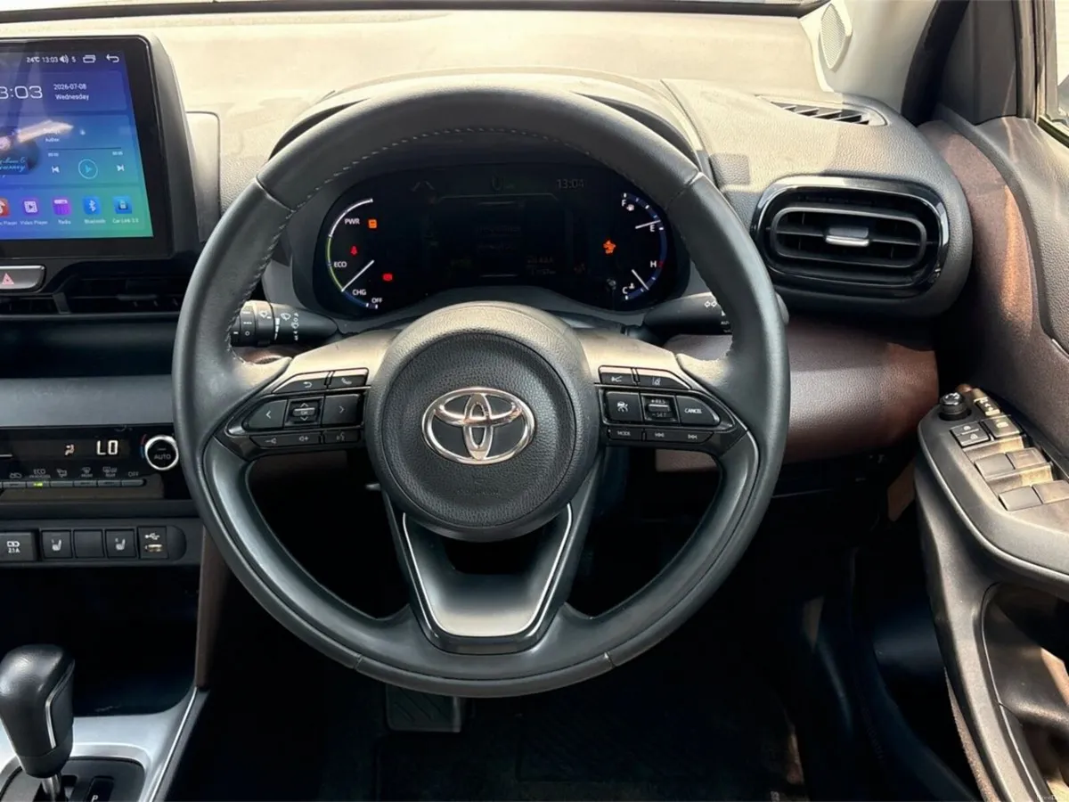 Toyota Yaris Cross Z Hybrid *Top spec* - Image 4