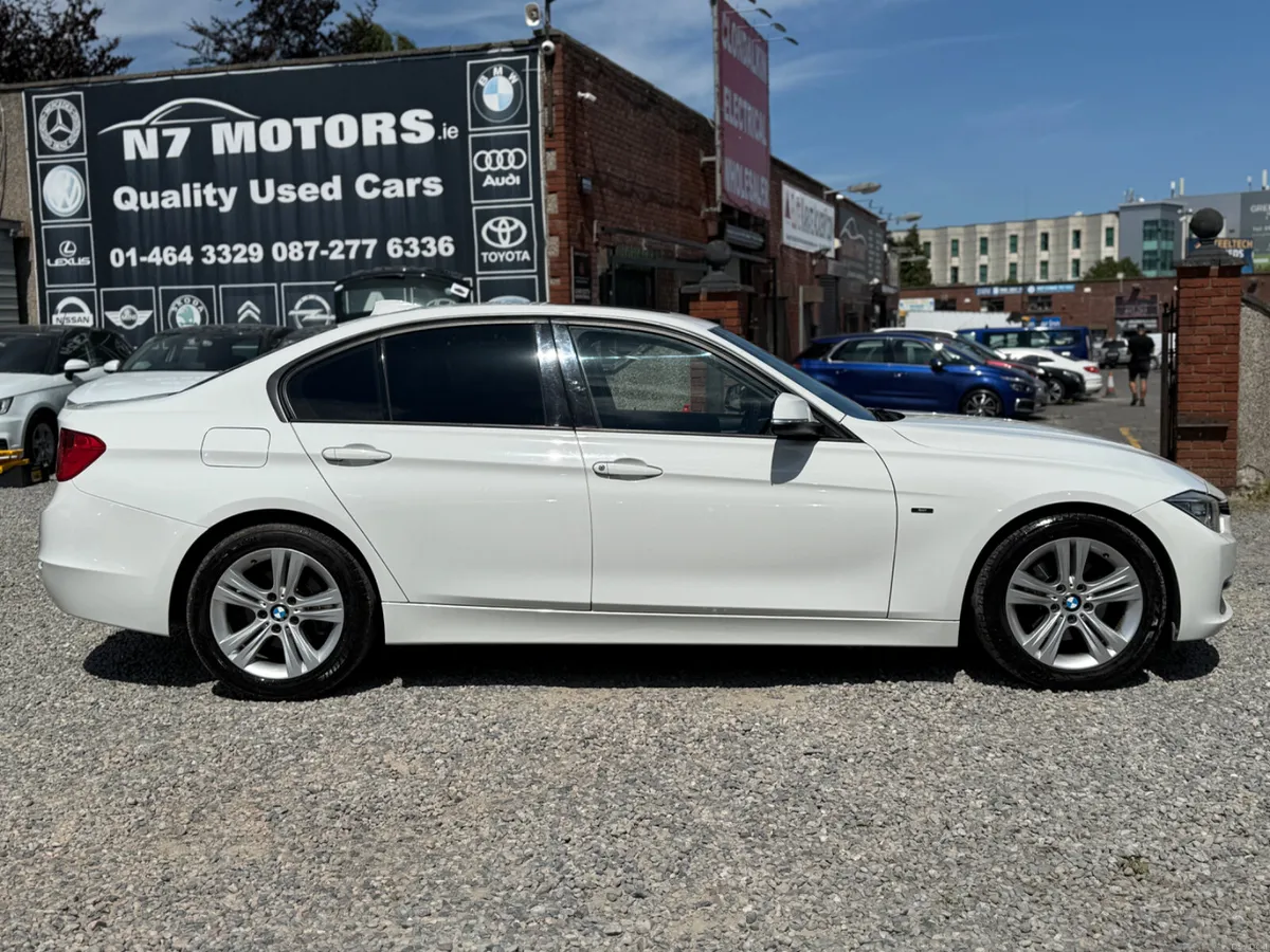 2013 BMW 3 Series 320i SPORT AUTO - Image 2