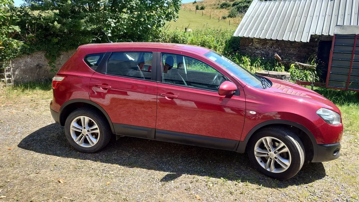 Nissan Qashqai 2011 - Image 1
