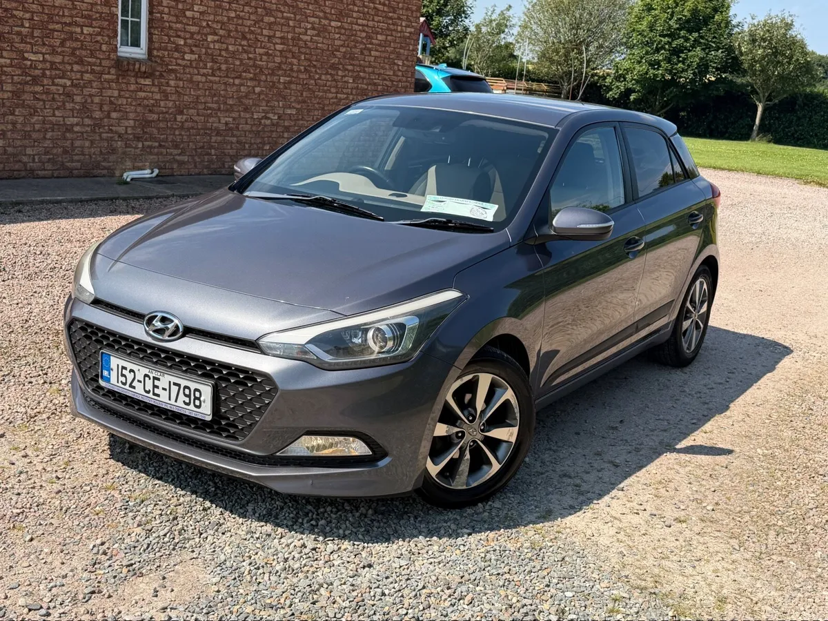 Hyundai i20 2015 - Image 2