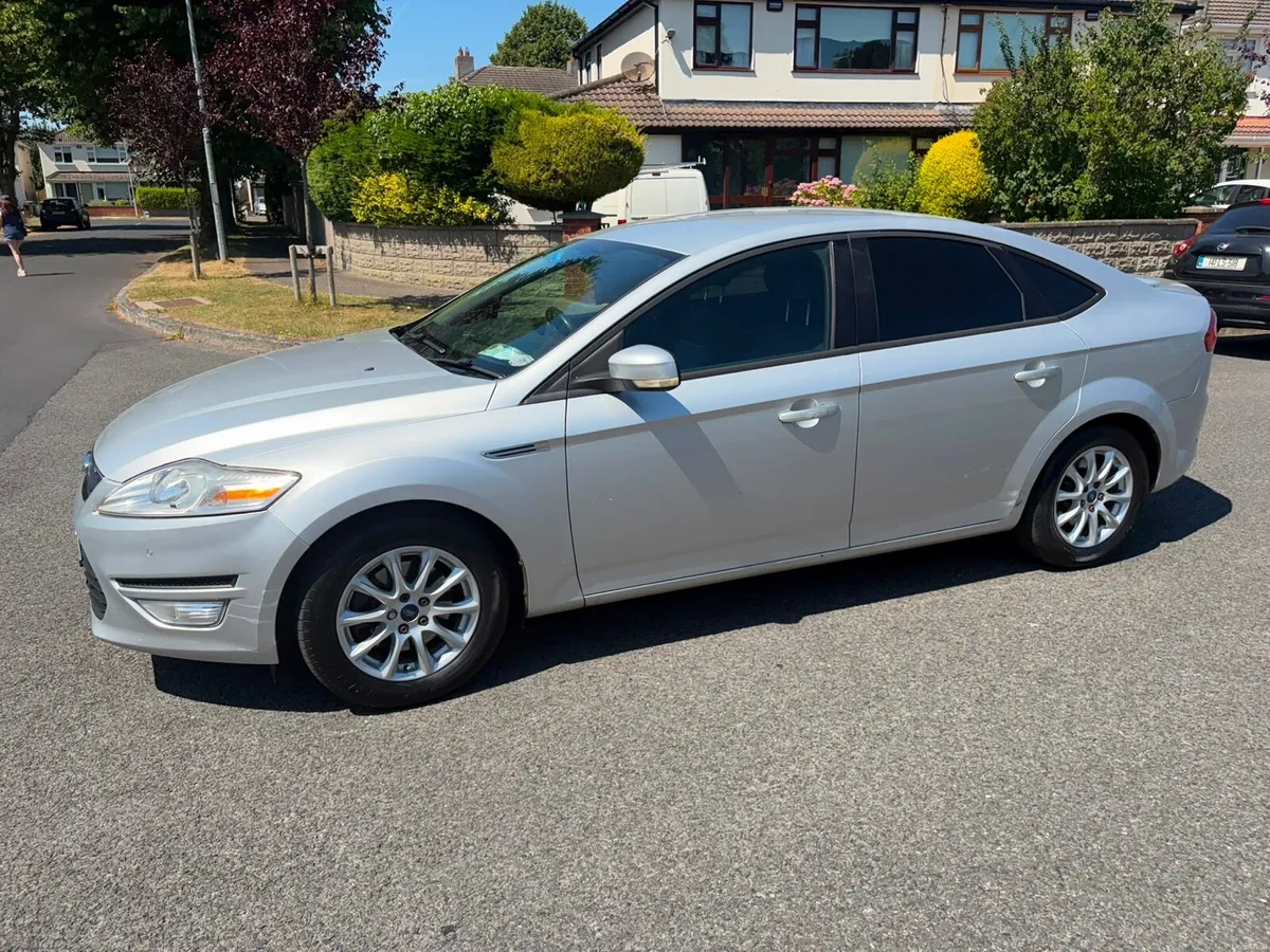 2011 FORD MONDEO NCT 12/26 - Image 4