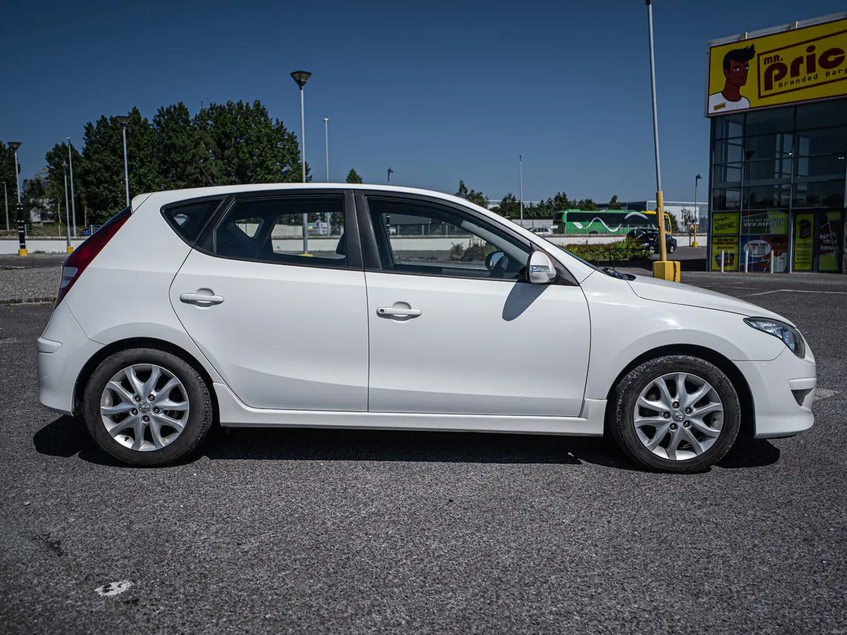 Hyundai i30 2011 - Image 3