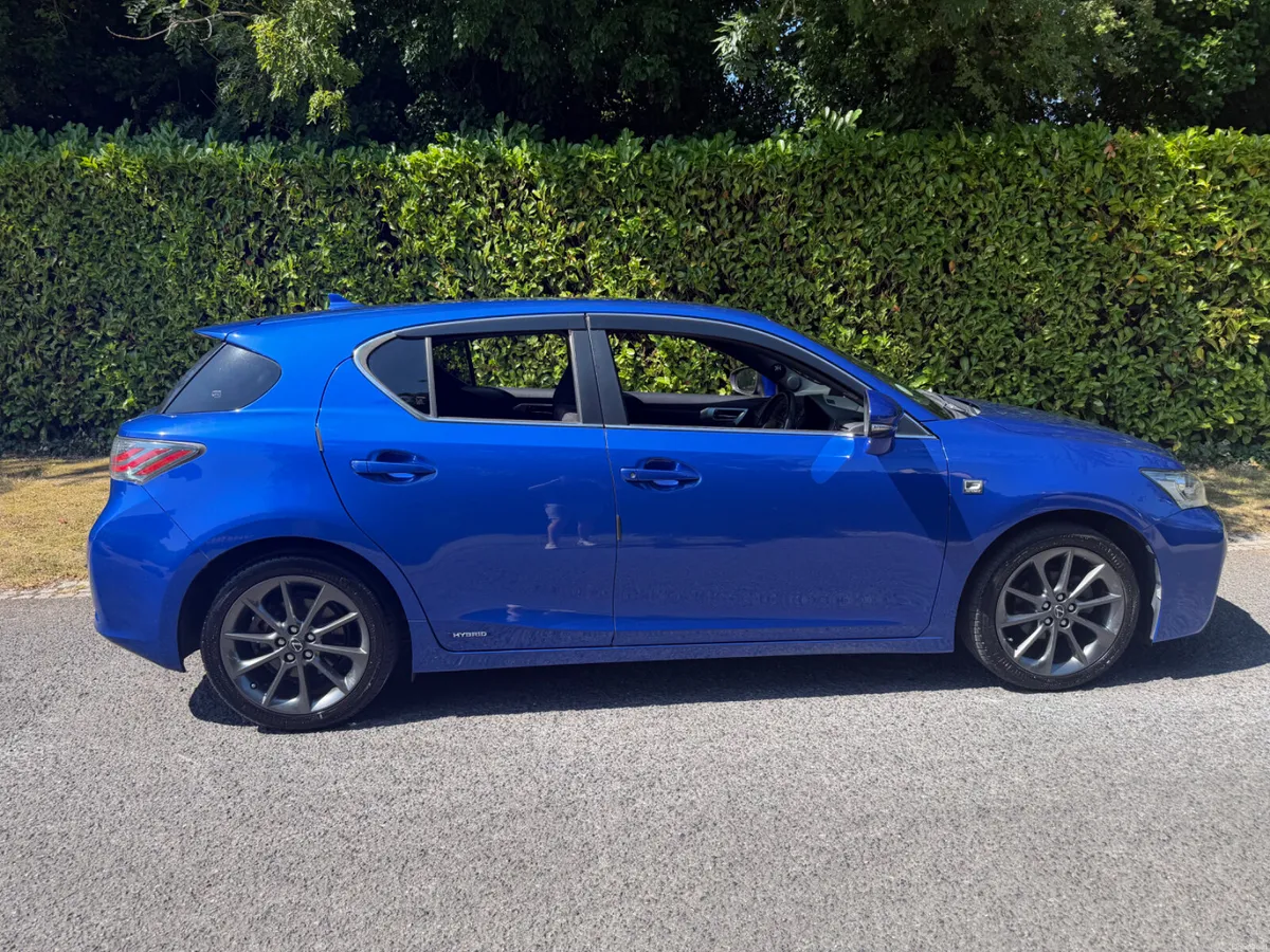 2013 Lexus CT200h F Sport – €11,950 - Image 3
