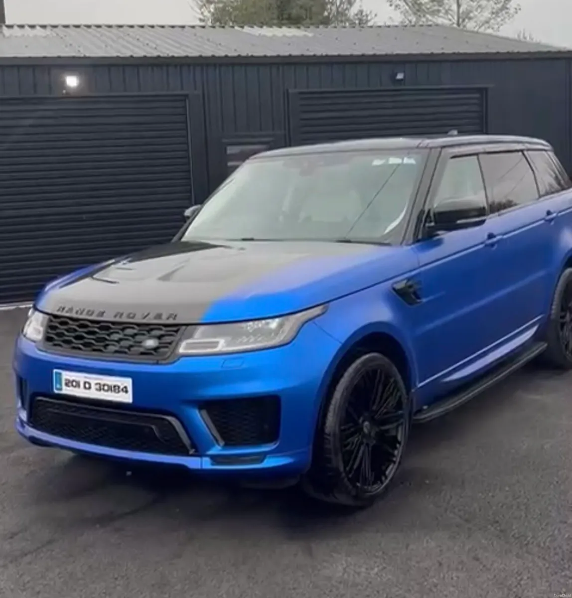 Range Rover Sport - Image 1