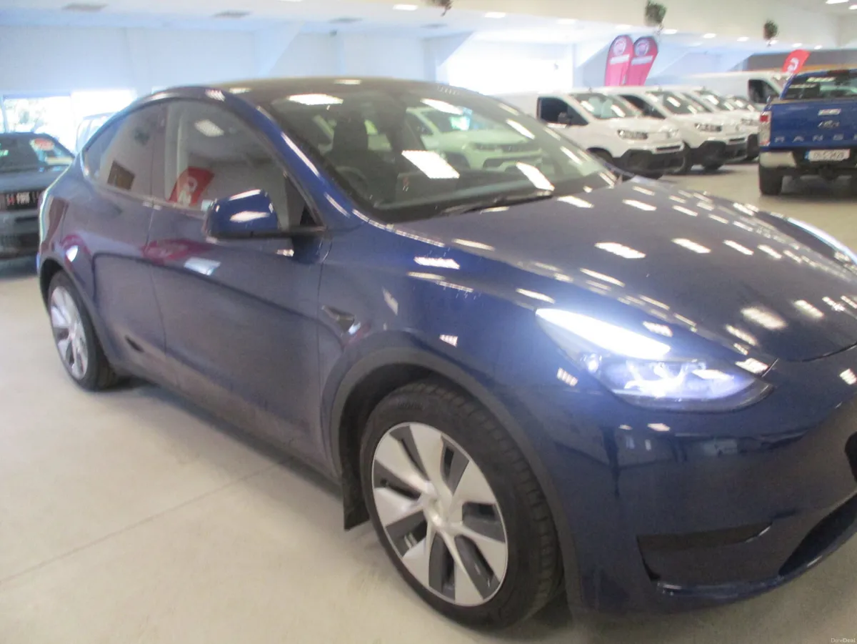 Tesla Model Y 2024 - Image 6