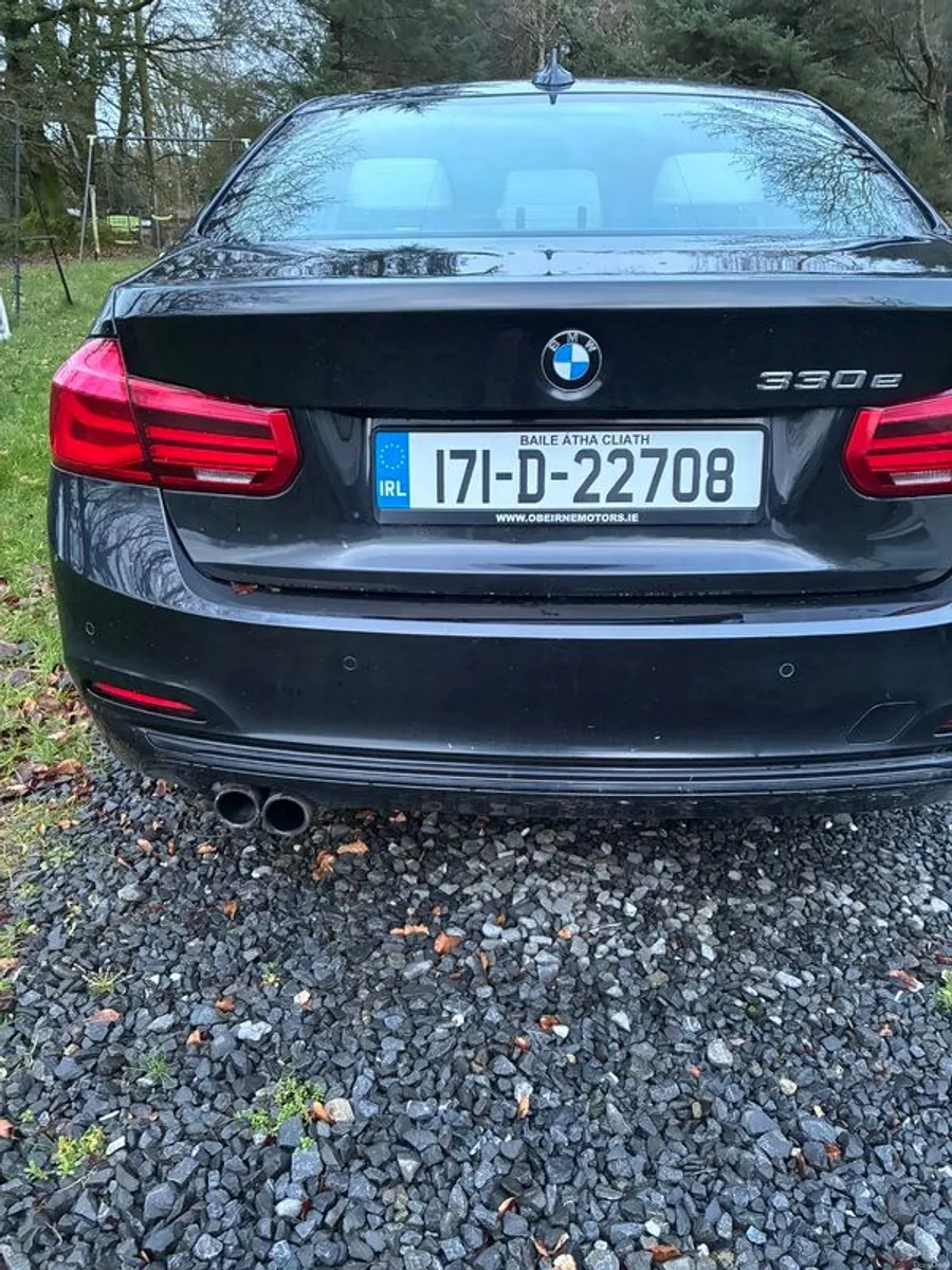2017 BMW 3 Series 330E Sport - Image 4