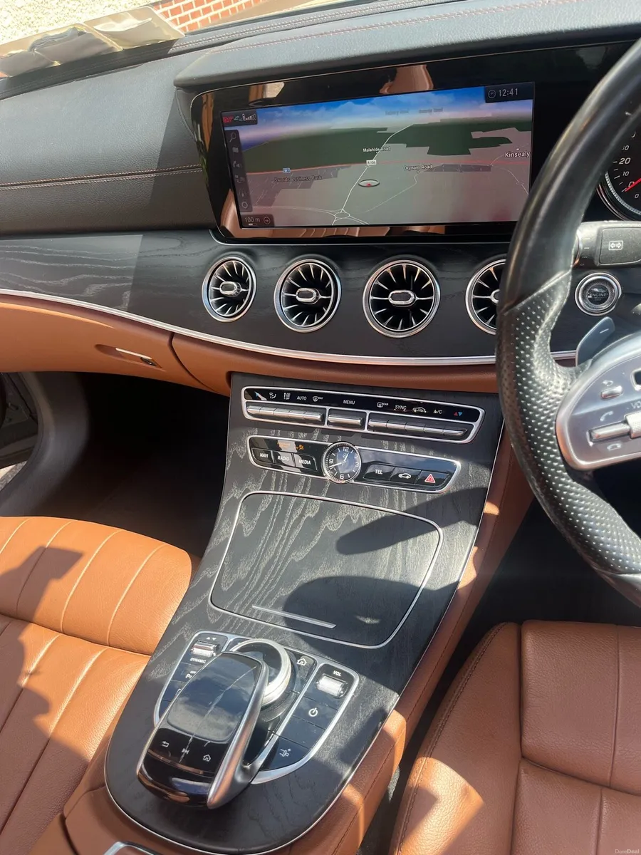 Mercedes - Image 6