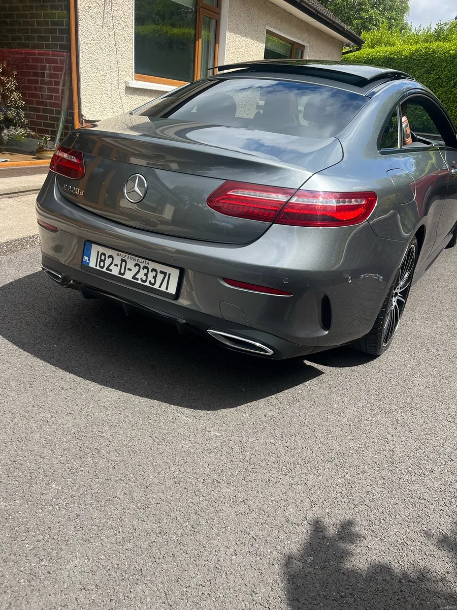Mercedes - Image 2