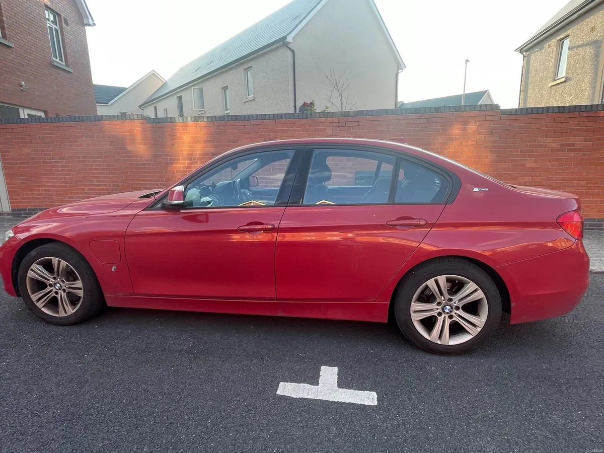 BMW 3-Series 2018 - FAST SELL - Image 4