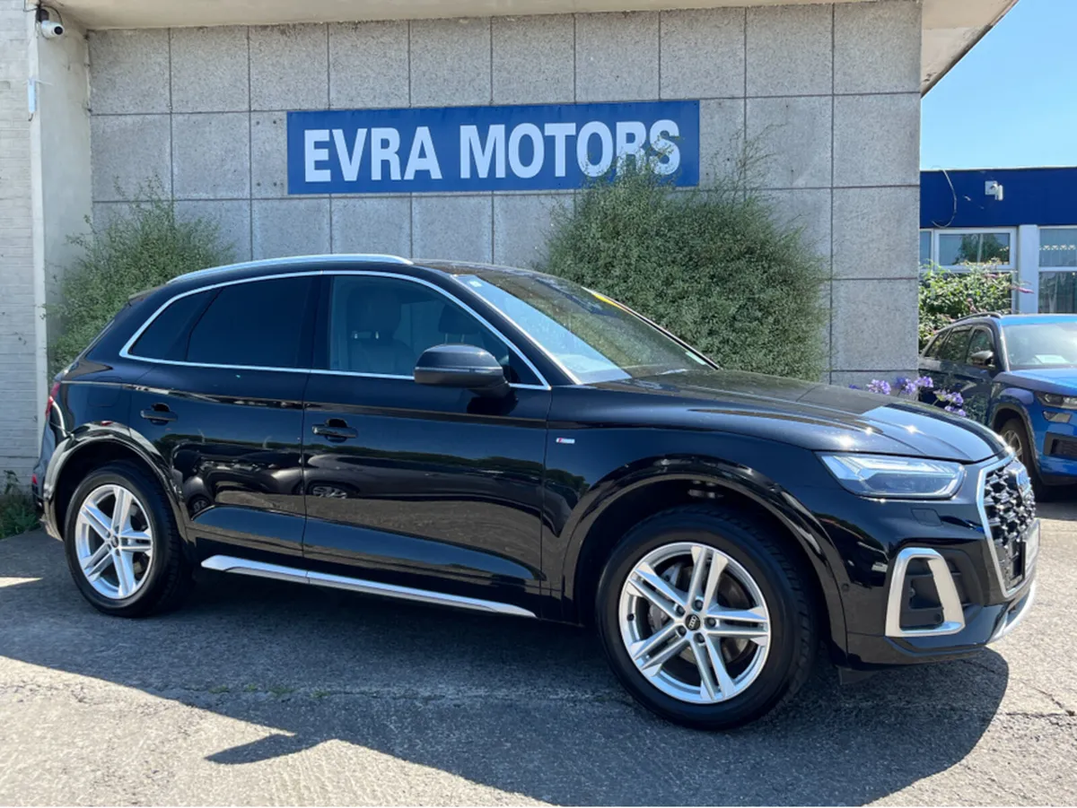 Audi Q5 S-LINE QUATTRO AUTOMATIC 40TDI 2.0 DIESEL - Image 4