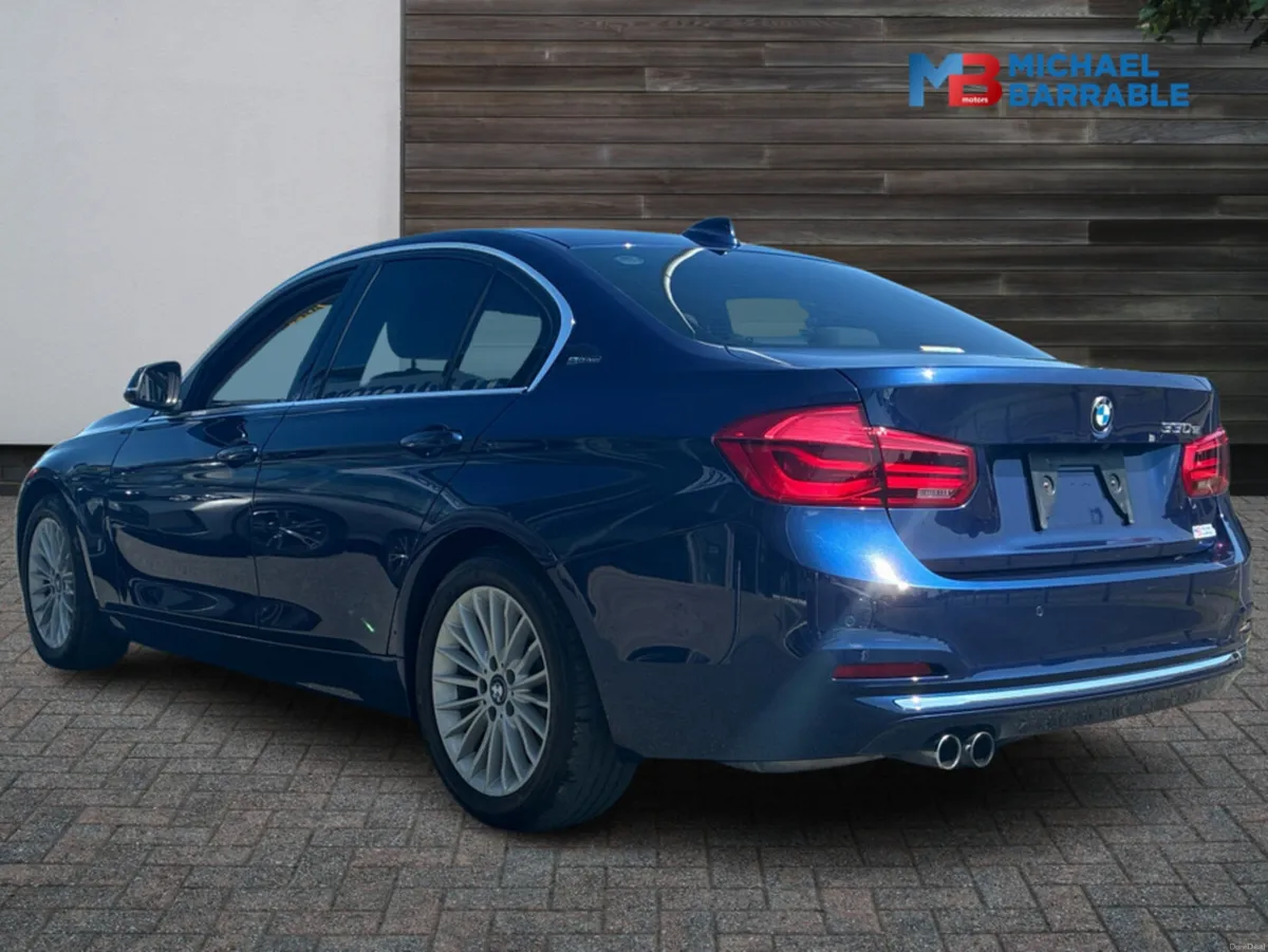 BMW 3-Series 2017 2L Petrol PHEV BMW 330e - Image 4