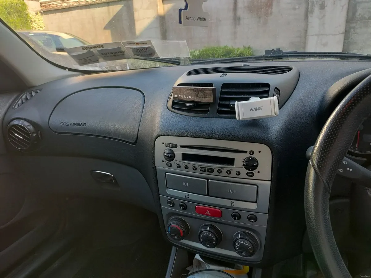 Alfa Romeo 147 2006 - Image 4