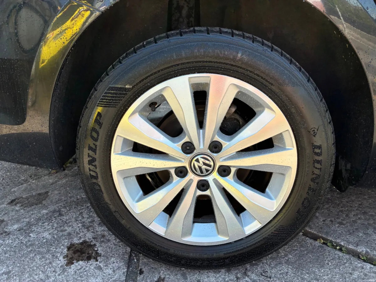 Volkswagen Golf 1.2 DBA-AUCJZ 5DR AUTO - Image 3