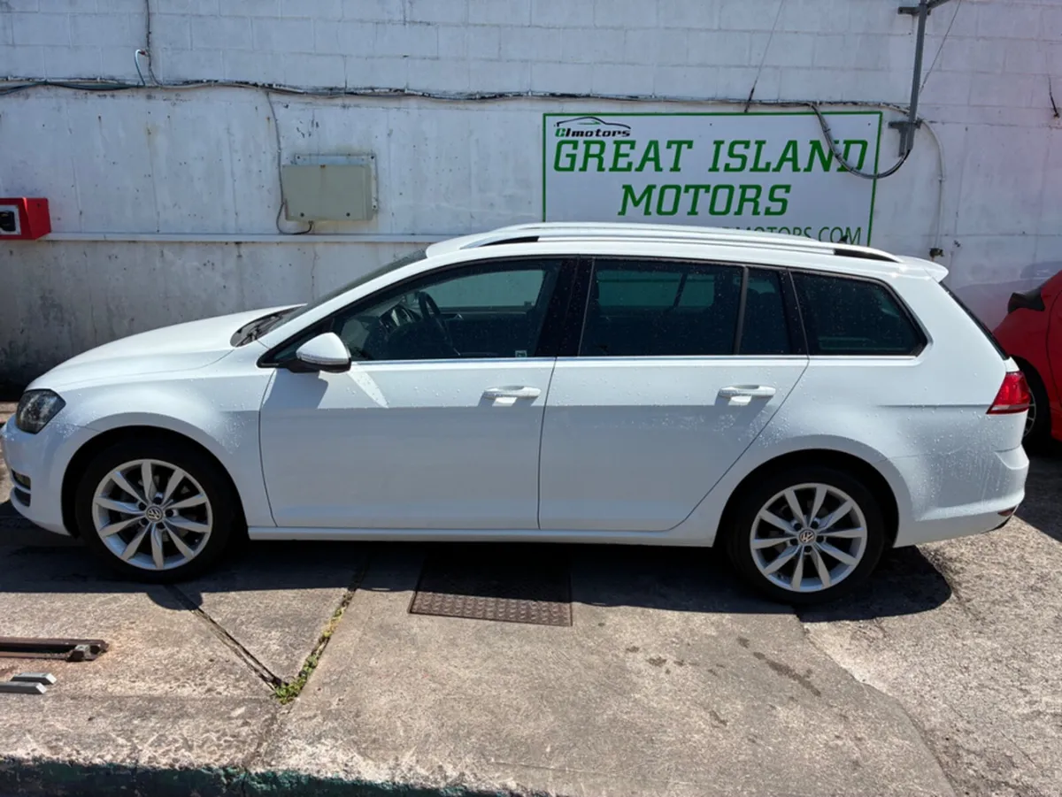 Volkswagen Golf 1.2i TSI Comfortline Estate - Image 6