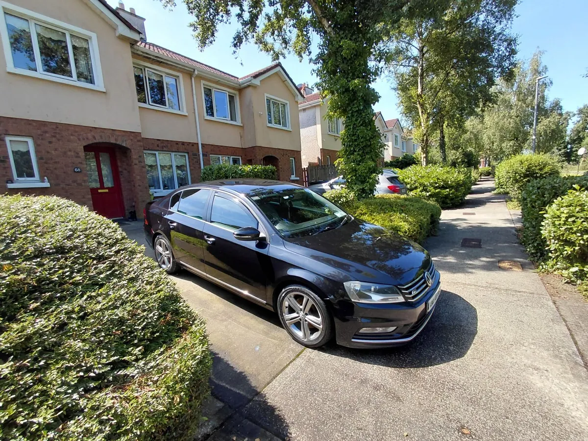 Volkswagen Passat 2013 - Image 4