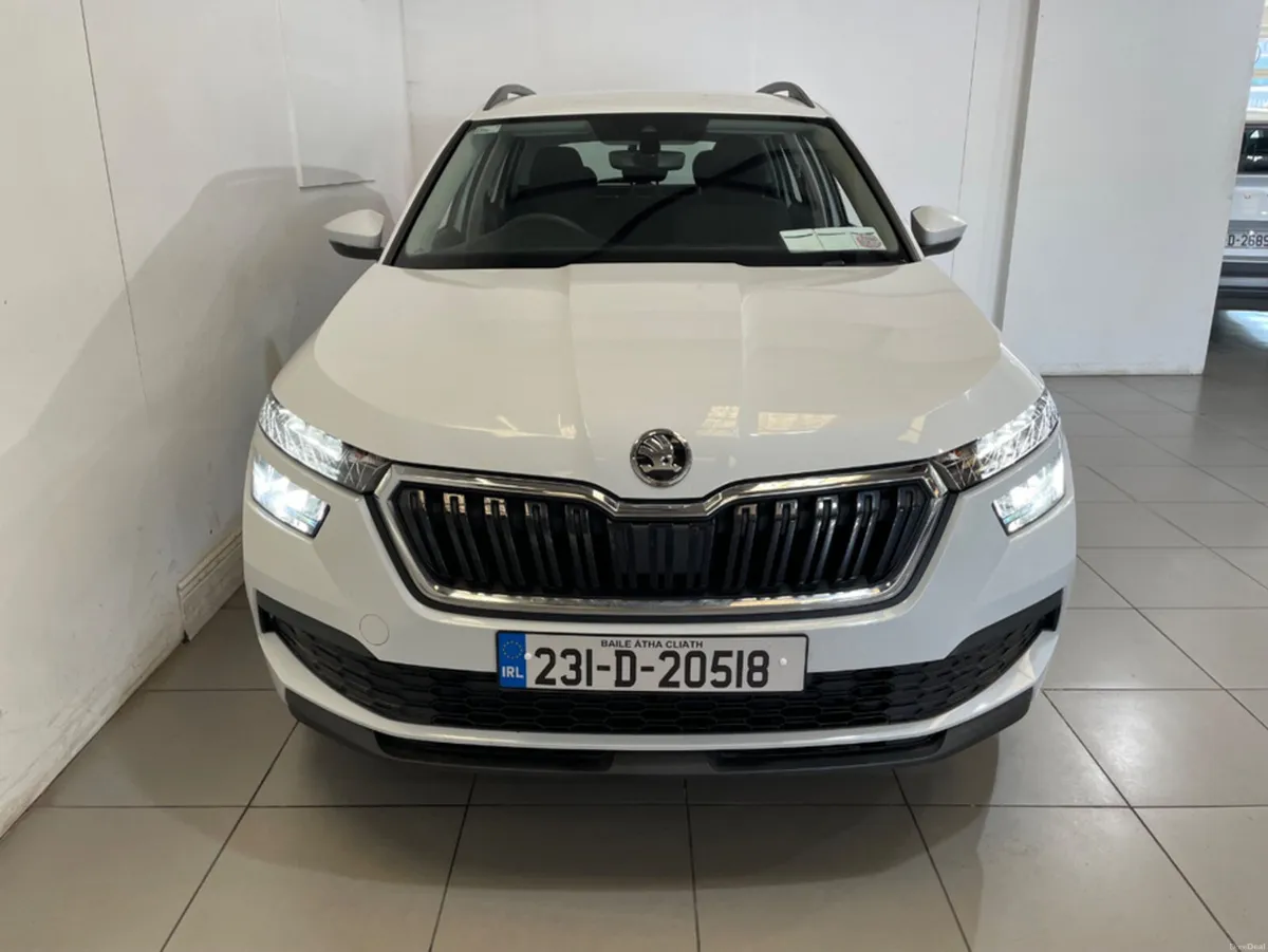 Skoda Kamiq ACTIVE 1.0 TSI 95BHP 5DR FULL SERVICE - Image 2