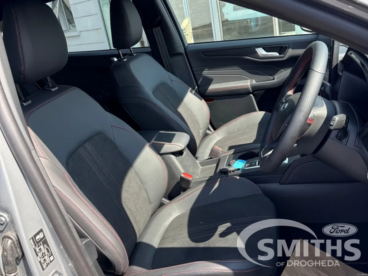 Ford Kuga ST LINE X EDITION 2.5 232PS - Image 4