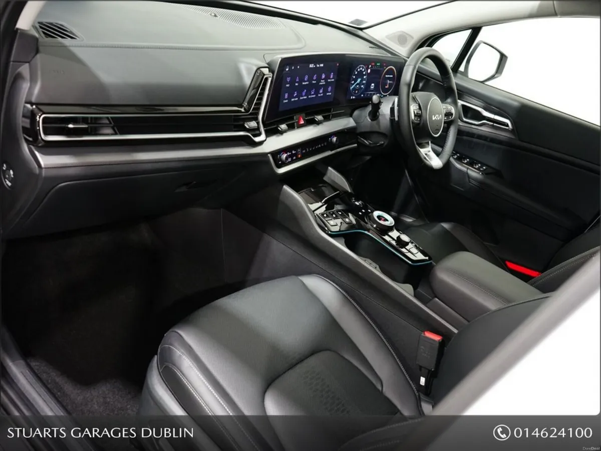 Kia Sportage Phev SEM Special Edition - Image 3