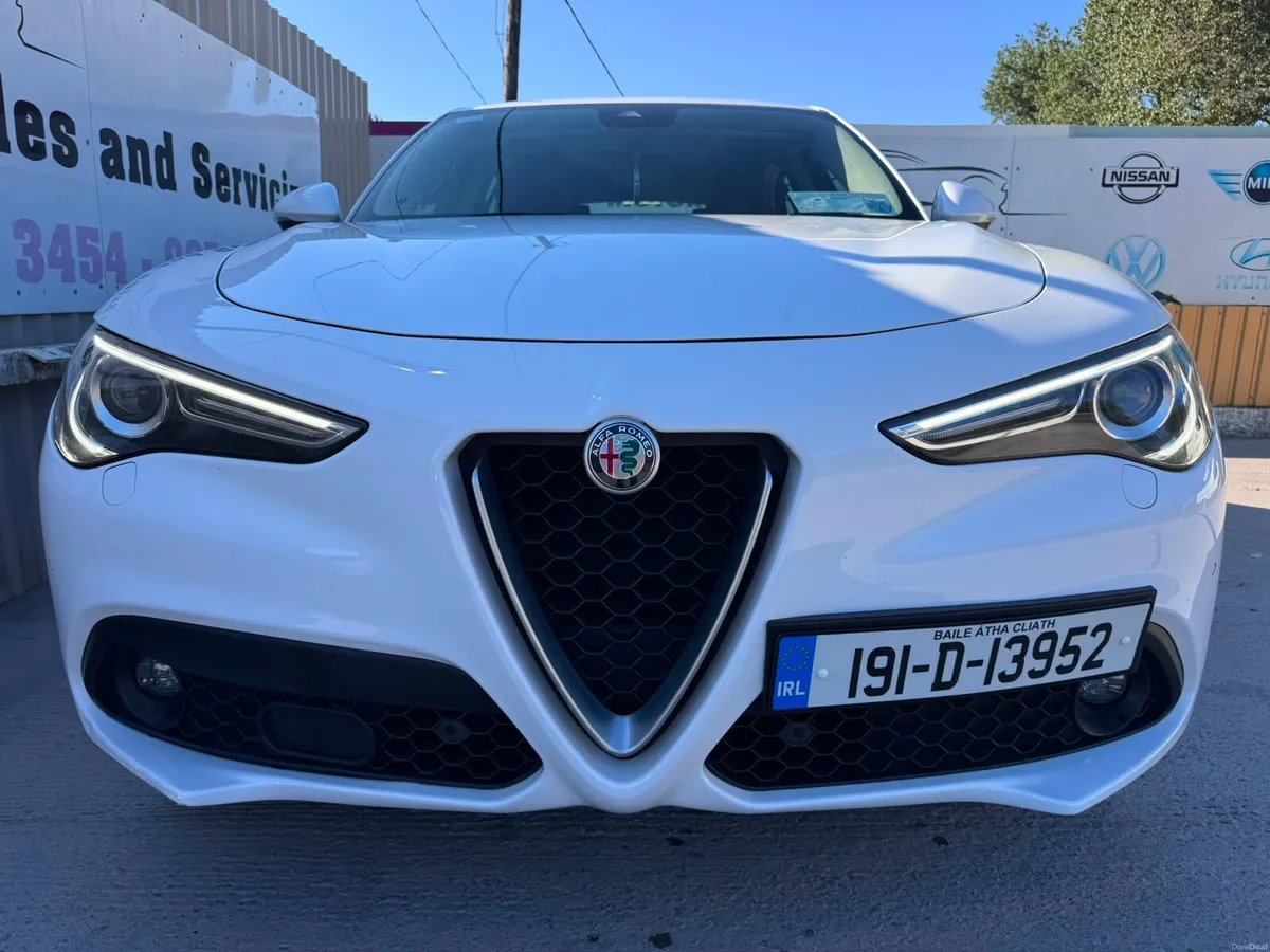 191 Alfa Romeo Stelvio 2.2 JTD 210hp Speciale AWD - Image 2