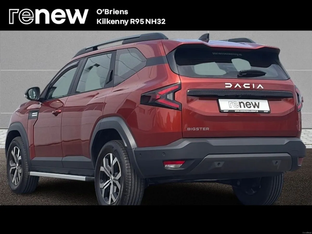 Dacia Bigster EXPRESSION MHEV 1.2 TCE 140 BHP 5DR - Image 3