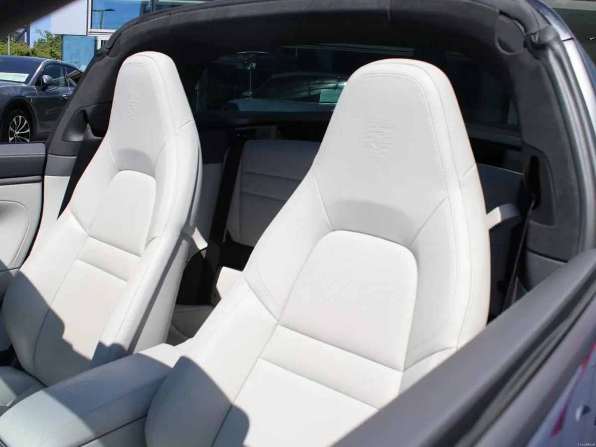 Porsche 911 Targa 4S - Image 5