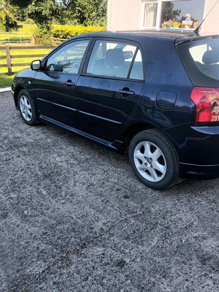 Toyota Corolla petrol - Image 3
