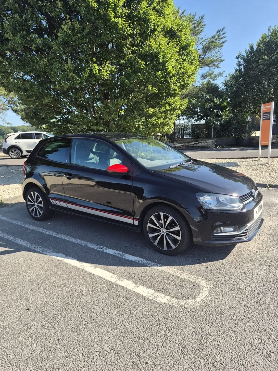 Volkswagen Polo 2017 Beats 1.2 TSI - Image 3