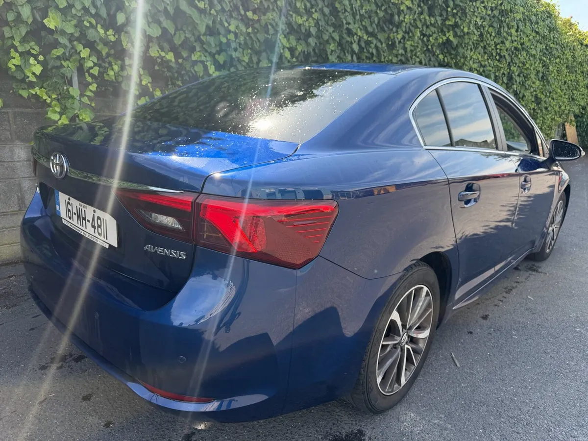 2016 Toyota Avensis 1.6 Manual Top Spec Tax & Test - Image 3