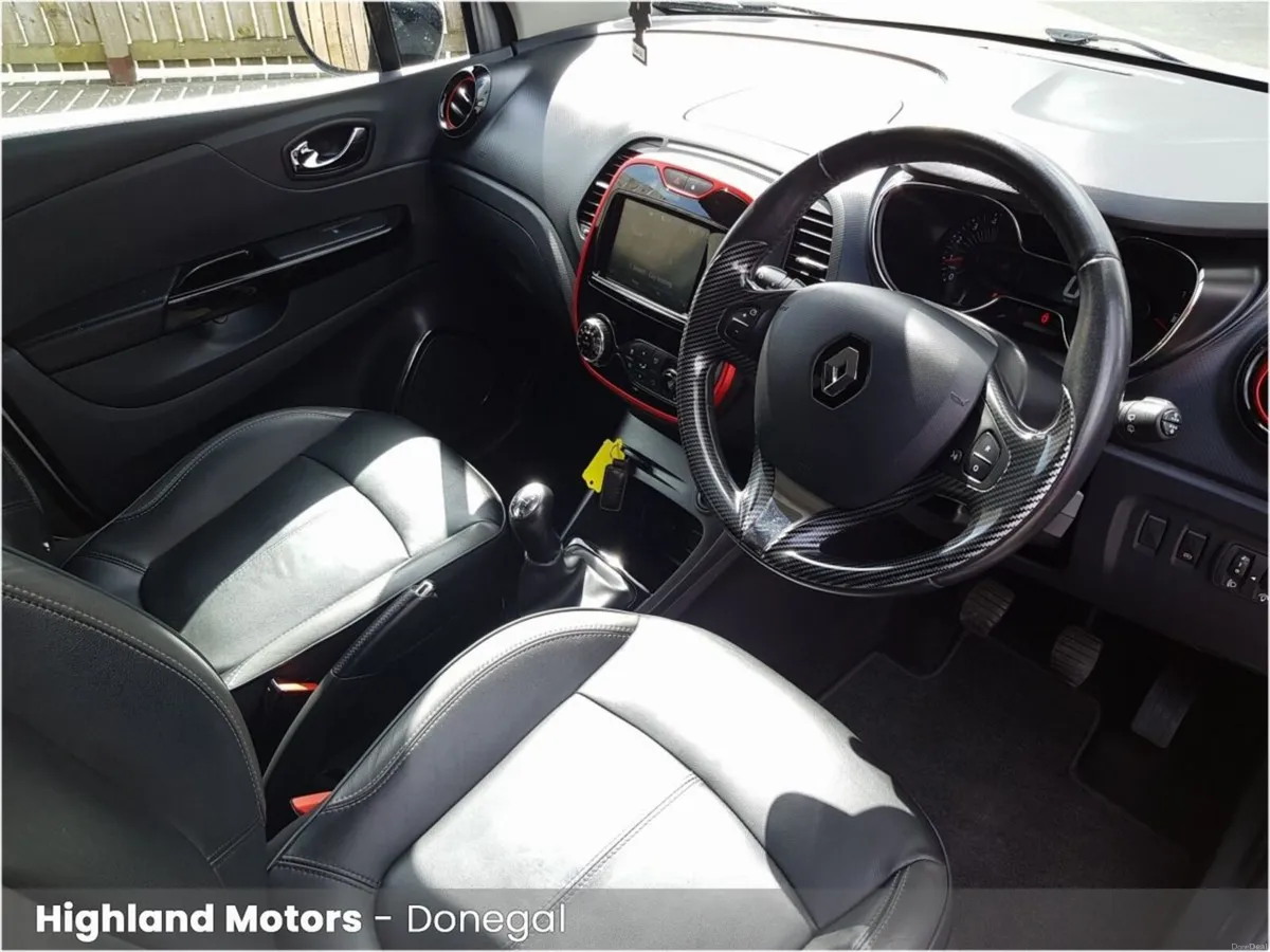 Renault Captur dCi 90 SIGNATURE X NAV - Image 6