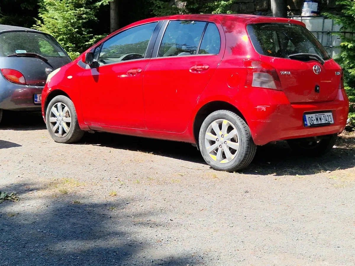 Toyota Yaris 2006 - Image 1