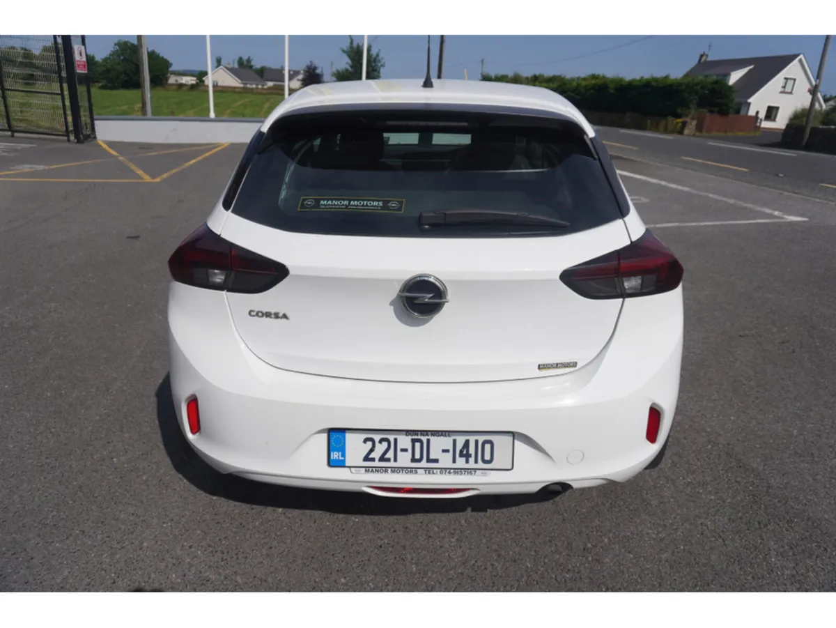 Opel Corsa SC-1.2 75PS-PET-5SP-MY22 4DR - Image 6