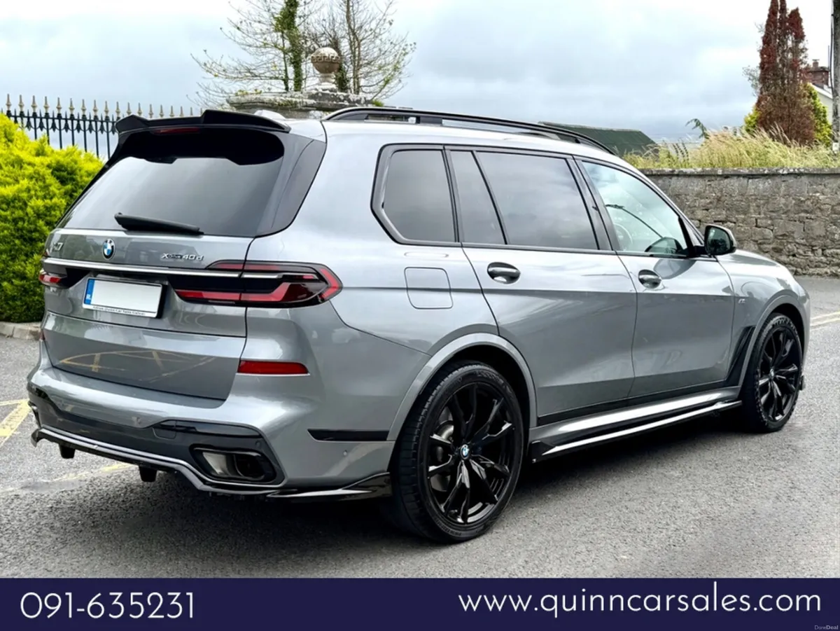 BMW X7 40d M-SPORT AUTO==HUGE SPEC== - Image 3