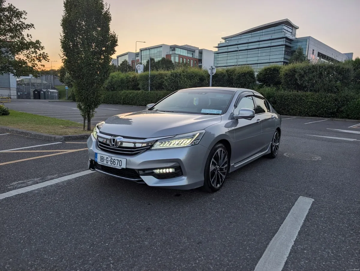 Honda Accord 2018 - Image 1