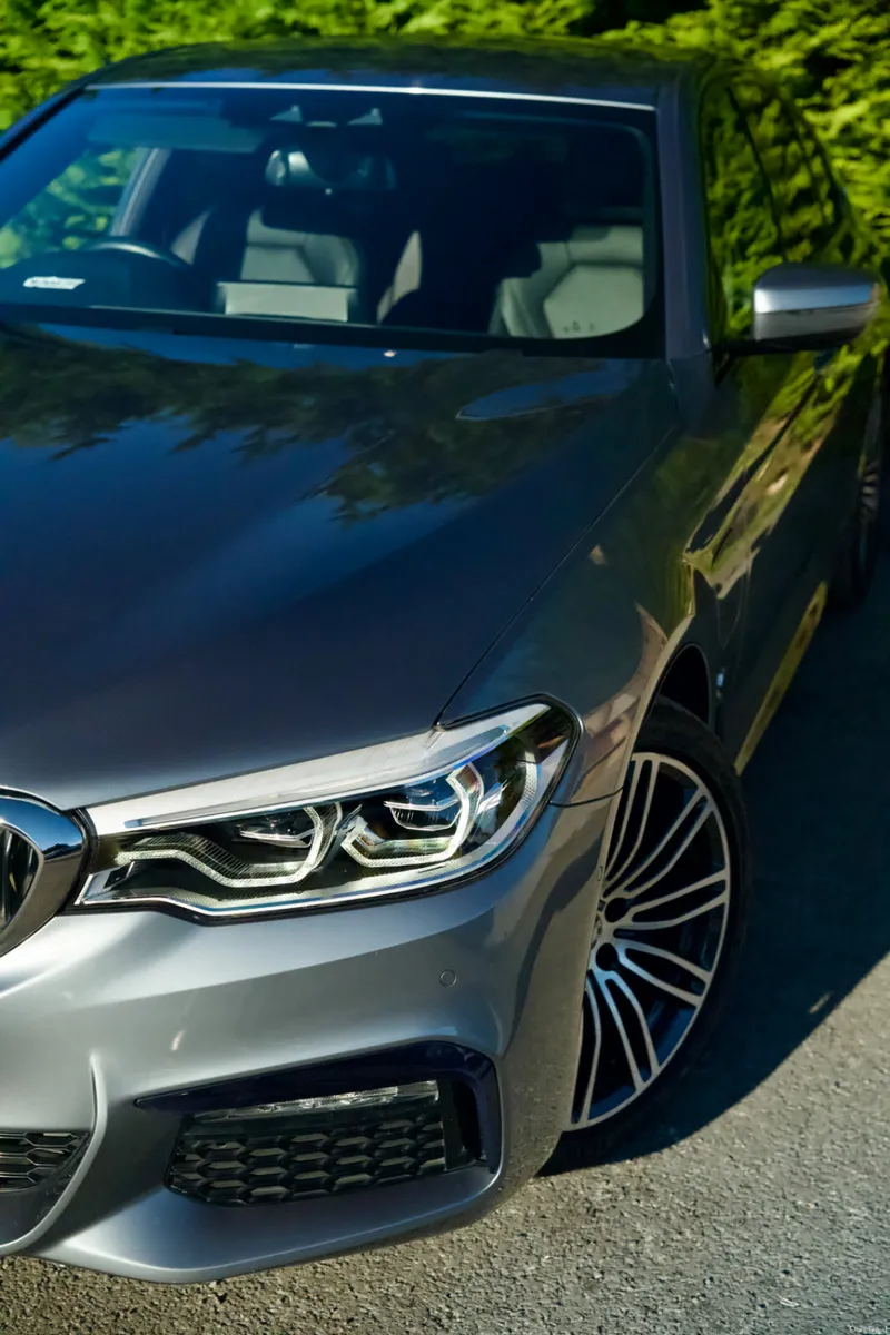 BMW 530e M Sport 2017-LOW MILEAGE - Image 3