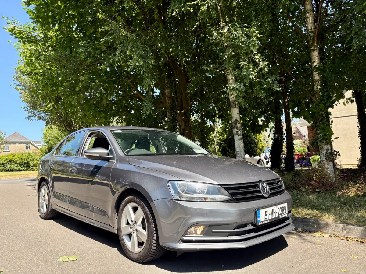 2015 Volkswagen Jetta 2.0 tdi low kms - Image 1